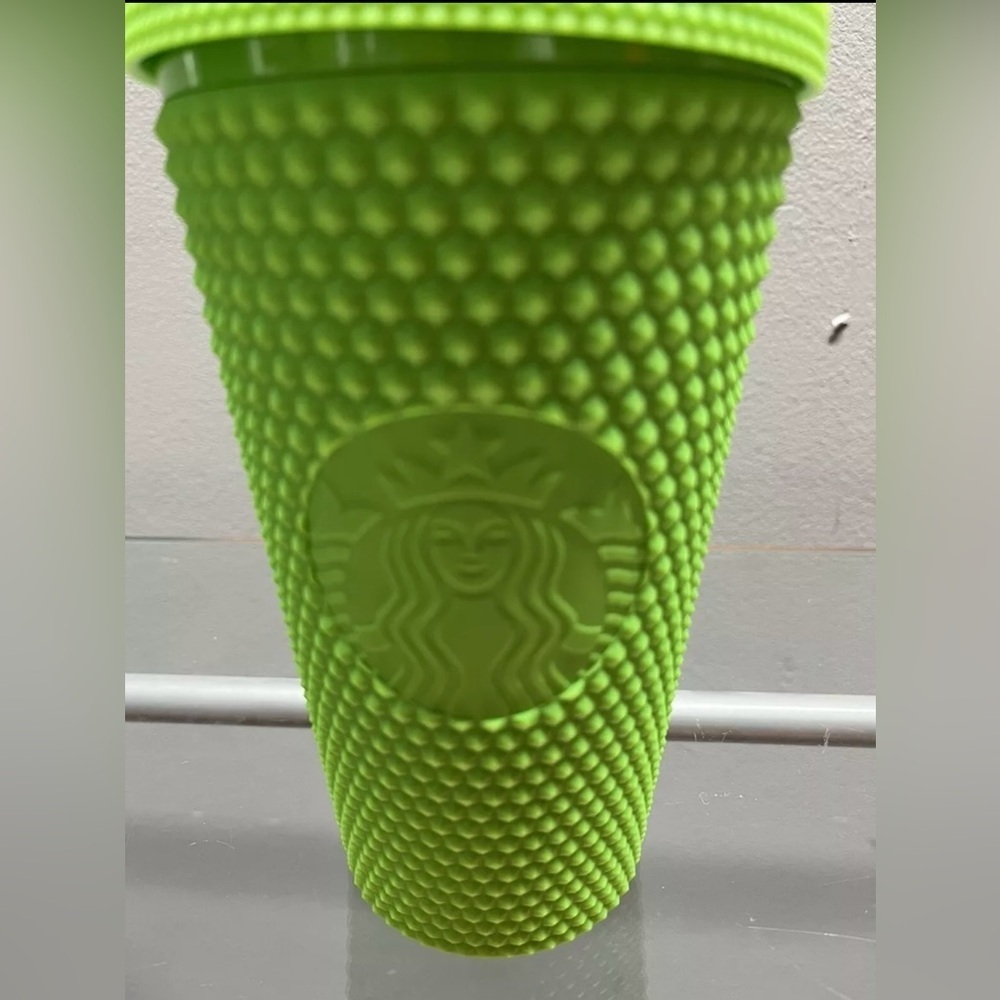 Starbucks Cup - Picture 2 of 3